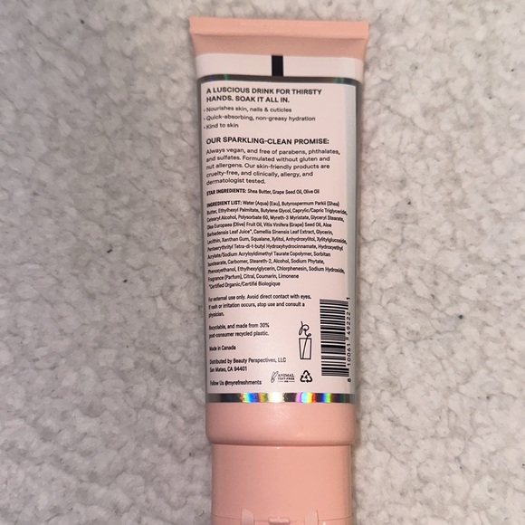 ‼️SOLD‼️Refreshment hand cream - Picture 2 of 5